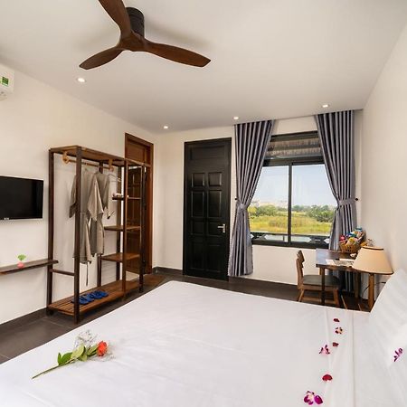 The Boathouse Riverside Homestay هوي ان المظهر الخارجي الصورة
